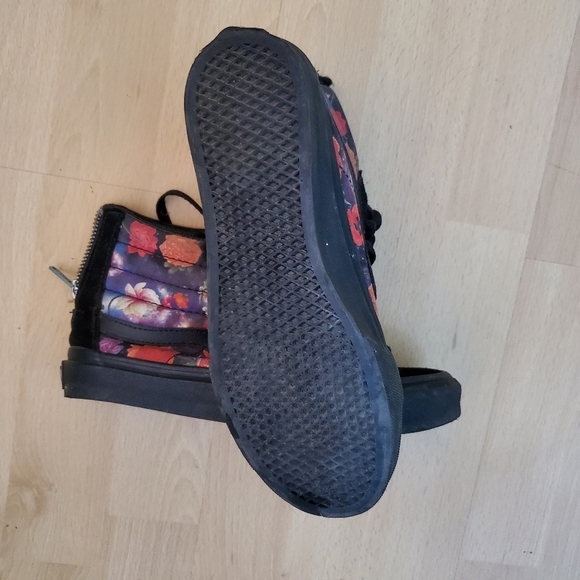 Floral Vans High Tops - Picture 5 of 5